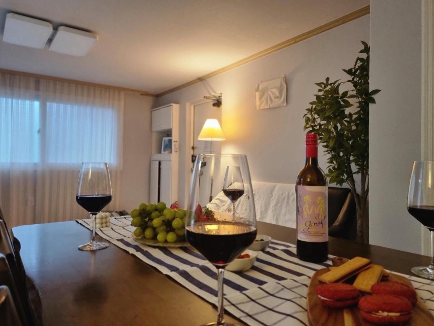 Cheongparang Apartment Seoul